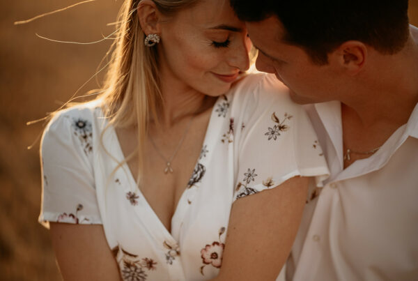 engagement couple golden hour